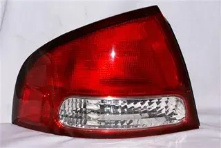 FAROL TRA IZQ NISSAN SENTRA B15 01 DEPO