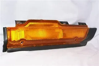 FAROL LATERAL IZQ MITSUBISHI CANTER