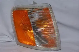 FAROL DEL DER GM BLAZER-S10 95-98 (AMB)