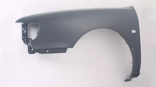 GUARDABARRO DER NISSAN MAXIMA 95