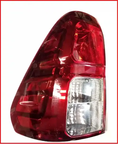 FAROL TRA IZQ TOYOTA HILUX 16 DEPO