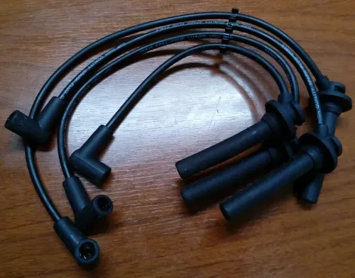CABLES BUJIAS CHERY QQ 4 CILINDROS HEMBRA BREME
