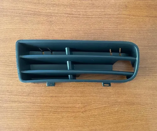 REJILLA PARAG DEL IZQ VW GOLF IV 99-06