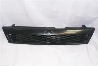 CARETA NISSAN BLUEBIRD 91