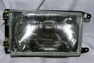 SEMIOPTICA IZQ VW GOL 84-86