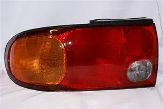 FAROL TRA IZQ MITSUBISHI LANCER 93 DEPO