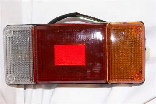 FAROL TRA KIA CERES-K2400 (GDE)