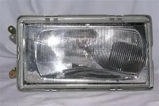 SEMIOPTICA DER VW GOL 87-90 (LARGA) (B)