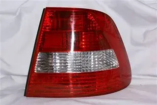 FAROL TRA DER VW POLO 01 (SEDAN) (DEPO)