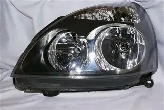 SEMIOPTICA IZQ RENAULT CLIO 03 NEGRA