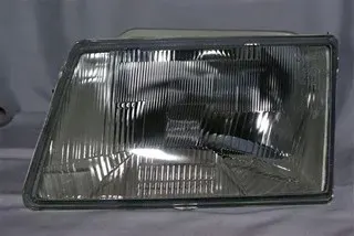 SEMIOPTICA IZQ PEUGEOT 309 88 DEPO