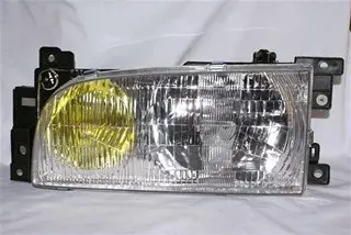 SEMIOPTICA IZQ KIA K2700 01 (C/CAM)
