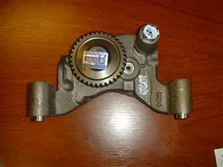 BOMBA ACEITE KIA K3600 38 DIENTES