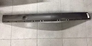 MOLDURA PARAG DEL DER PEUGEOT 406 00