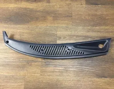 REJILLA ESPOLON DER VW 95-00