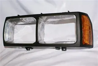 ARO FAROL DER VW PASSAT 84 (CROM)