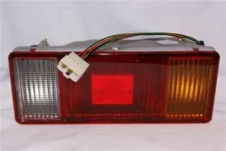 FAROL TRA KIA K2700-3600 I WUHUA