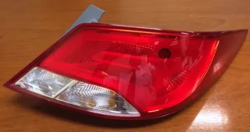 FAROL TRA DER HYUNDAI ACCENT 14 (SEDAN)