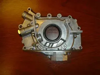 BOMBA ACEITE NISSAN LD20 II