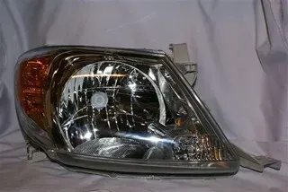 SEMIOPTICA DER TOYOTA HILUX VIGO 2004-2007 DEPO