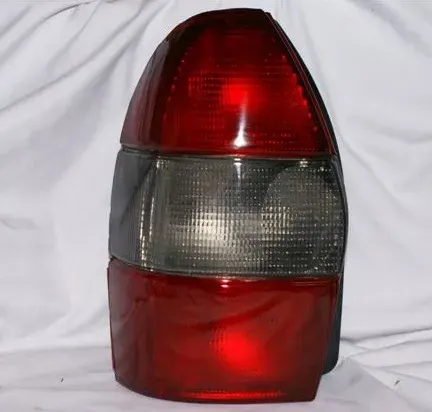 FAROL TRA IZQ FIAT W/END 97-00 (FUME)