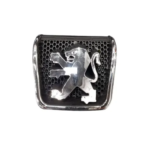 EMBLEMA CARETA PEUGEOT 307 01