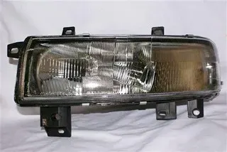 SEMIOPTICA IZQ RENAULT MASTER 00-06 DEPO