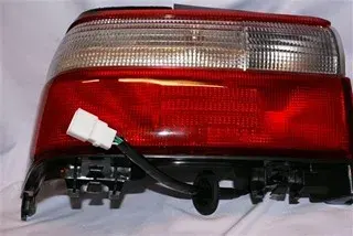 FAROL TRA IZQ TOYOTA COROLLA 93 (USA) DEPO