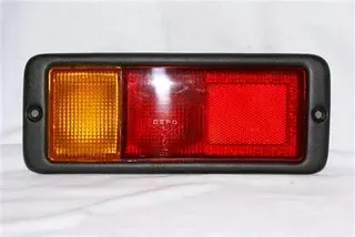 FAROL PARAG TRA IZQ MITSUBISHI MONTERO 92