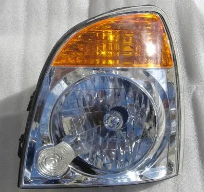 SEMIOPTICA IZQ HYUNDAI PORTER 06