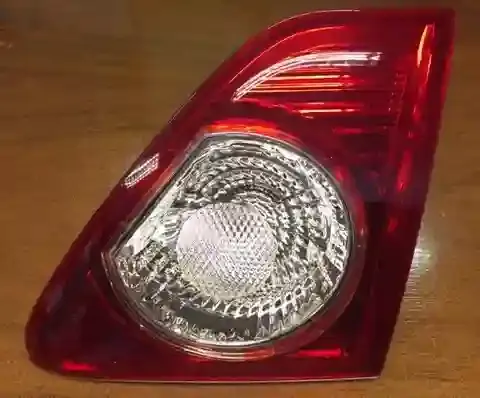 FAROL VALIJA DER TOYOTA COROLLA 08 DEPO