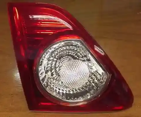 FAROL VALIJA IZQ TOYOTA COROLLA 08 DEPO