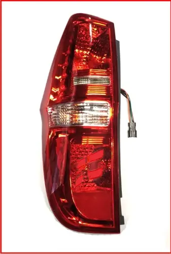 FAROL TRA IZQ HYUNDAI H1 08