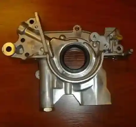 BOMBA ACEITE NISSAN CD20