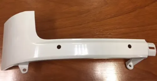 MOLDURA S/OPTICA DER HYUNDAI HD65 08