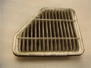 FILTRO AIRE TOYOTA (CA10596)