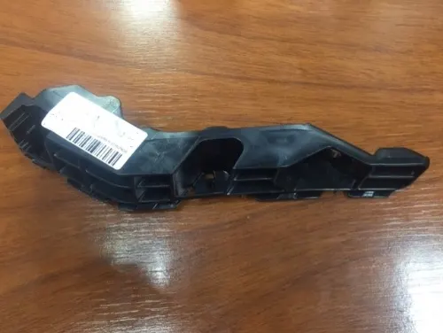 SOPORTE PARAG DEL IZQ SUZUKI CELERIO 10