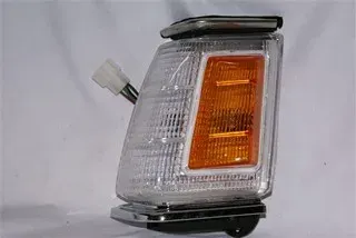 FAROL DEL IZQ MITSUBISHI LANCER 81 DEPO