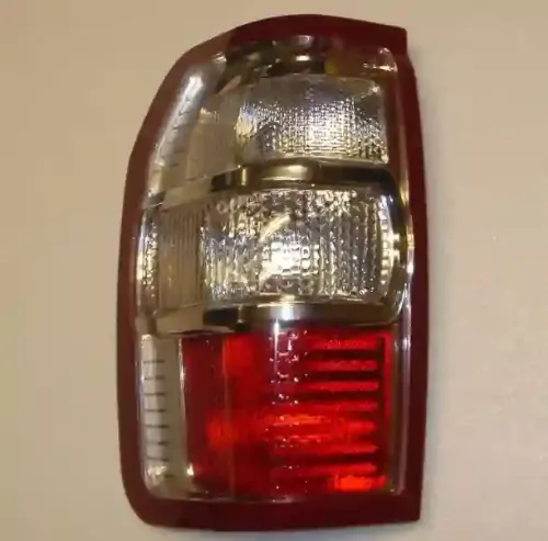 FAROL TRA IZQ FORD RANGER 11 ARGENTINA
