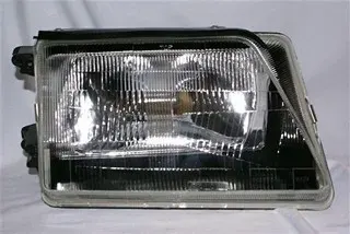 SEMIOPTICA DER SUZUKI FORZA DEPO