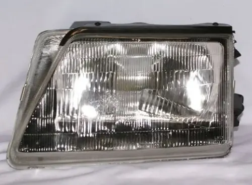 SEMIOPTICA IZQ SUZUKI FORZA DEPO