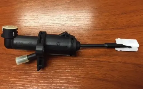 BOMBA EMBRAGUE VW FOX-GOL 02 NAIBA