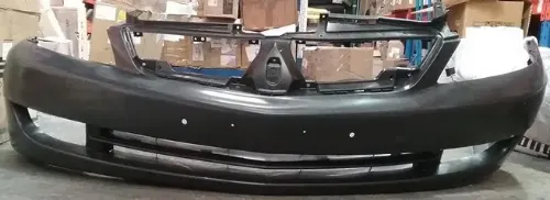 PARAGOLPE DEL MITSUBISHI LANCER 06