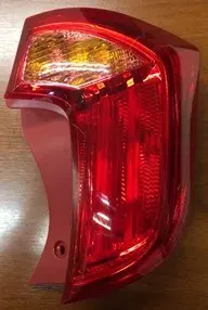FAROL TRA DER KIA PICANTO 2016-2017 (RAYADO) TODO