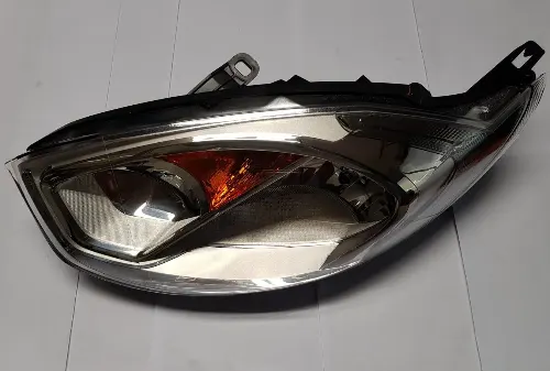 SEMIOPTICA IZQ FORD FIESTA 11 BLANCA