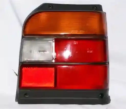 FAROL TRA DER SUZUKI MARUTI 94