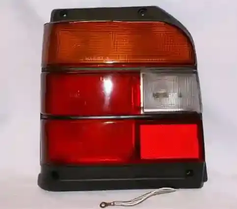 FAROL TRA IZQ SUZUKI MARUTI 94