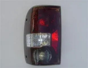 FAROL TRA IZQ FORD RANGER 06 DEPO