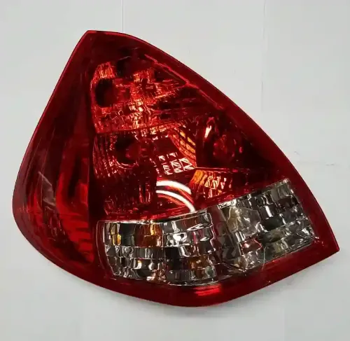 FAROL TRA IZQ GEELY LC CROSS