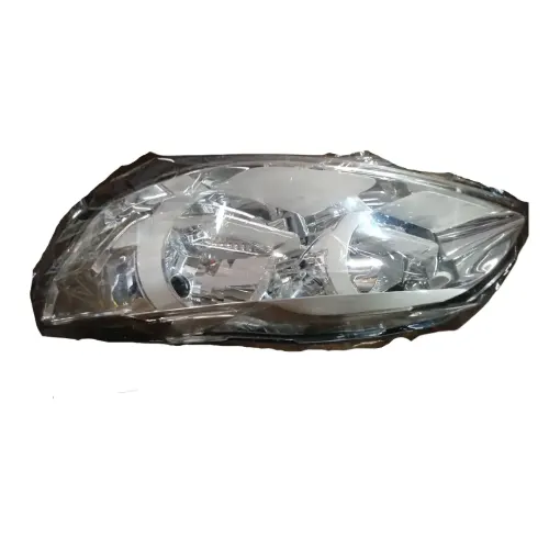 SEMIOPTICA DER PEUGEOT 301 13 TODO